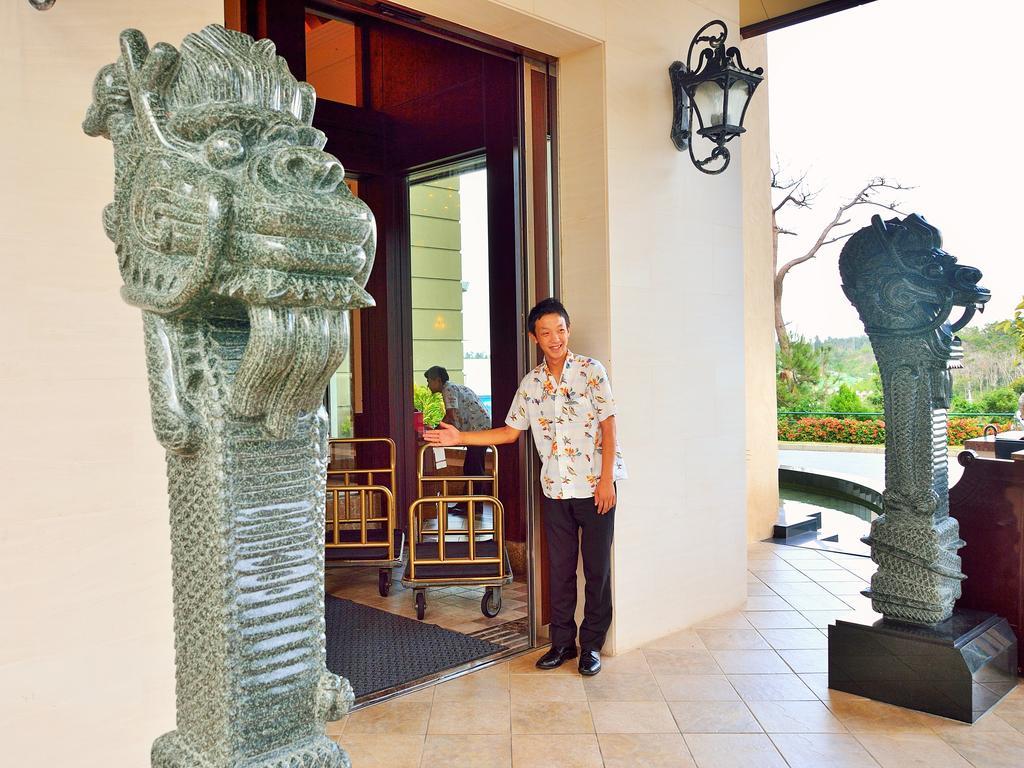 Okinawa Kariyushi Resort Exes Onna Buitenkant foto